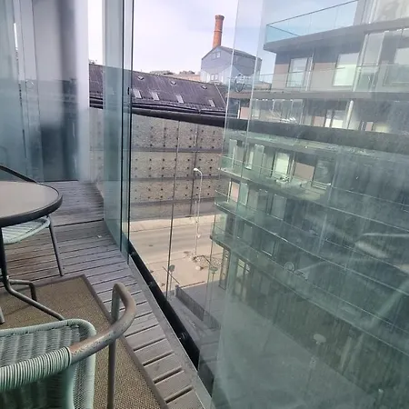 Foorum Citycenter Flat With Big Bathtub & Balcony Lejlighed